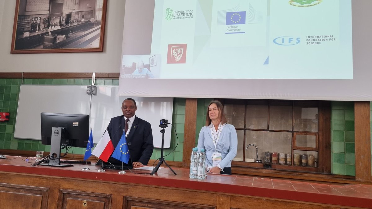 RwandaInPoland's tweet photo. Today, HE prof.@ashyaka, the Ambassador of #Rwanda to #Poland, was the Guest speaker at @Pwr_wroclaw, during the launch of new EU driven Erasmus Mundus Joint master's program  (SBBE). Over 20 candidates from 18 countries of Global South, including Rwanda, will study this program. https://t.co/QHlradQjr2