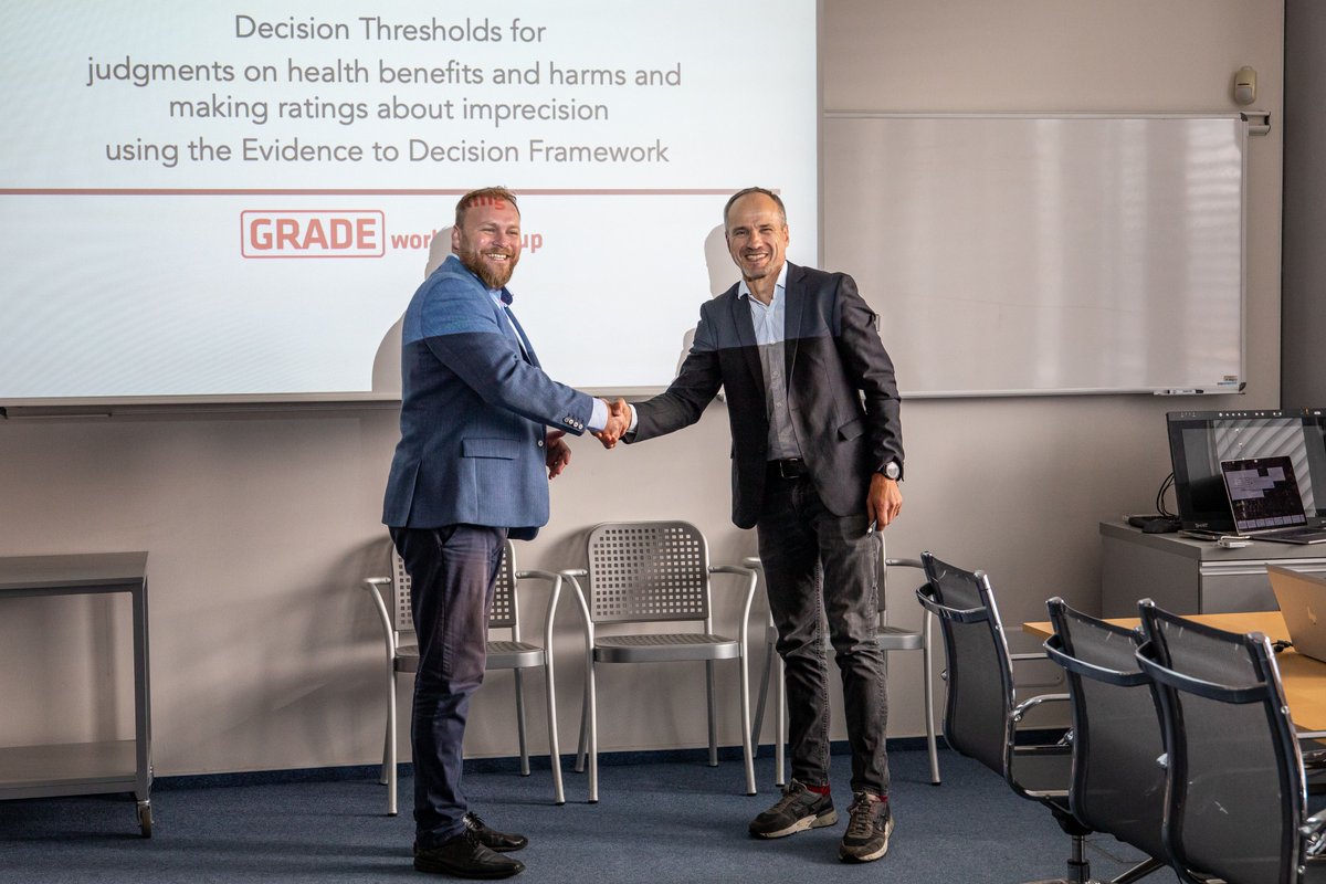Prof <a href="/schunemann_mac/">Holger Schünemann</a>  accepted an invitation from Dr. Klugar and Prof. Pokorná to teach a workshop for members of the CEBHC-KT. The seminar on the topic of „Advances in GRADE methodology“ was held face-to-face at <a href="/muni/">MUNI</a>. Read more here: muni.cz/go/96a758
