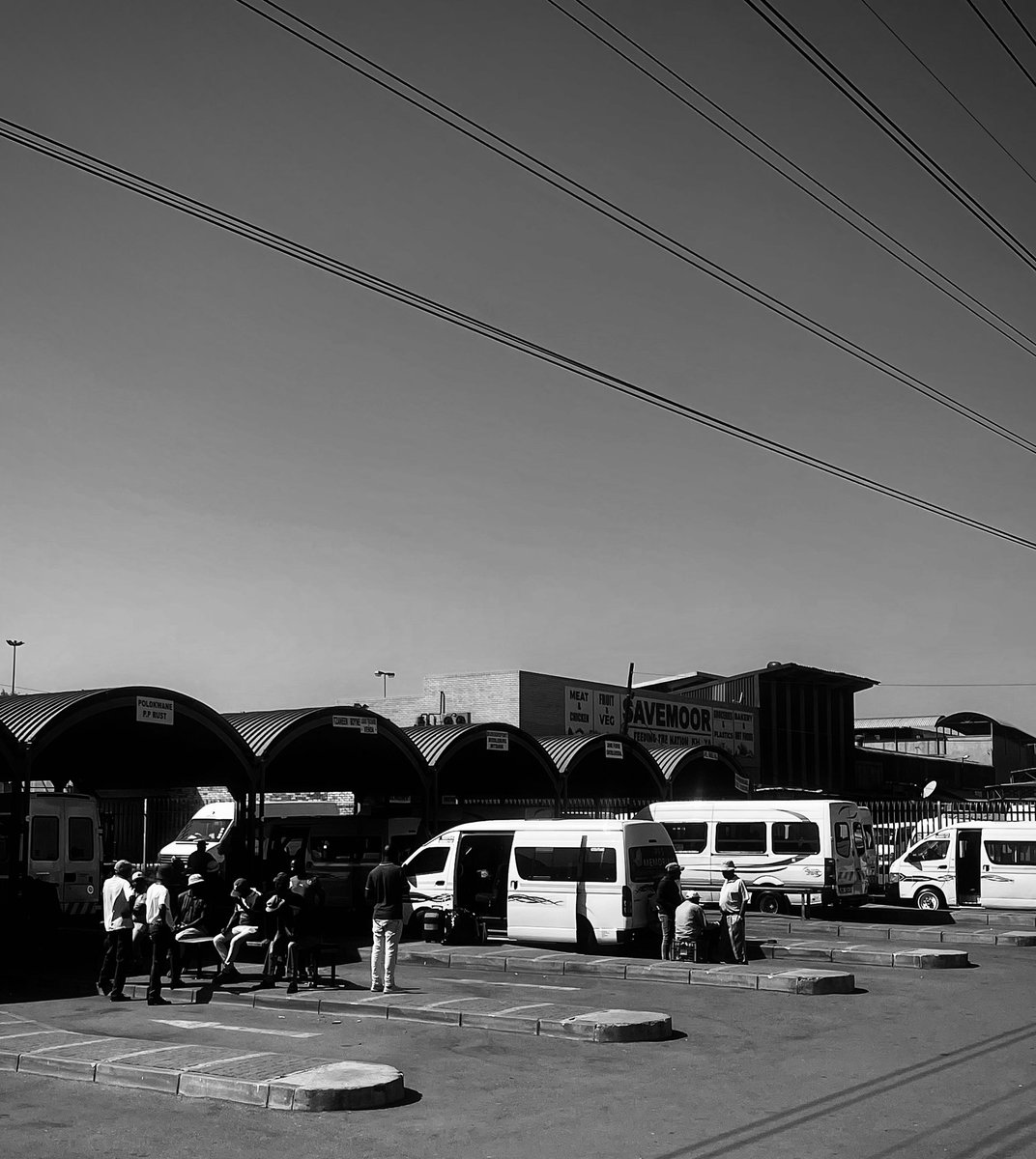 khomba_tech's tweet photo. Oakmoor Taxi Rank https://t.co/xzaGpxjwBv