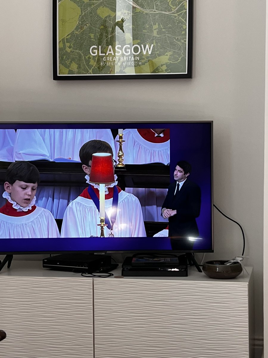 _rubandscrub's tweet image. Poor boy’s been Mike Wazowski’d