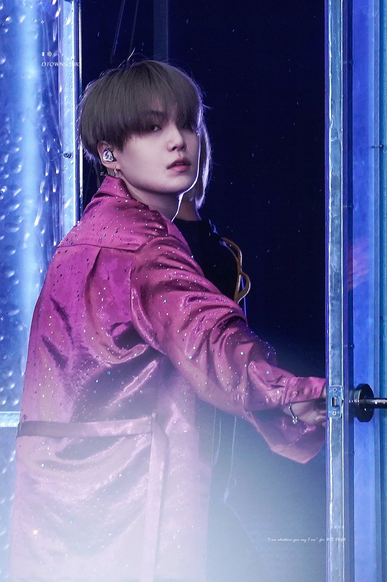 0914_0309's tweet photo. 控えめに言って結婚したい
あるいは飾って置いて眺めていたい

#yoongimarryme
#BTS 
#bts 
#MinYoongi 
#SUGA https://t.co/zbr3qwameO