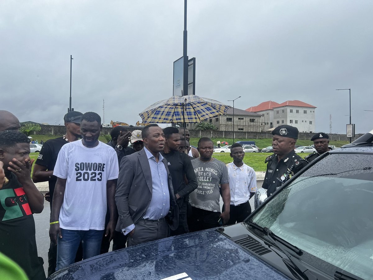 sowore's tweet image. #EndASUUstrike I joined Nigerian students picketing the International Airport in Lagos over the protracted ASUU strike, on the frontlines today under heavy downpour! #WeCantContinueLikeThis