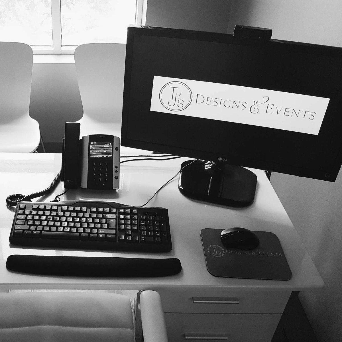 TJsDesignsEvent's tweet image. @tjsdesignsandevents is known and called upon for custom bka as a strategist develops and implements a client&apos;s strategy for events, conferences and private etc  and determine creative solutions,designs to set apart from others like no other. Call our office at (321) 263-2000.