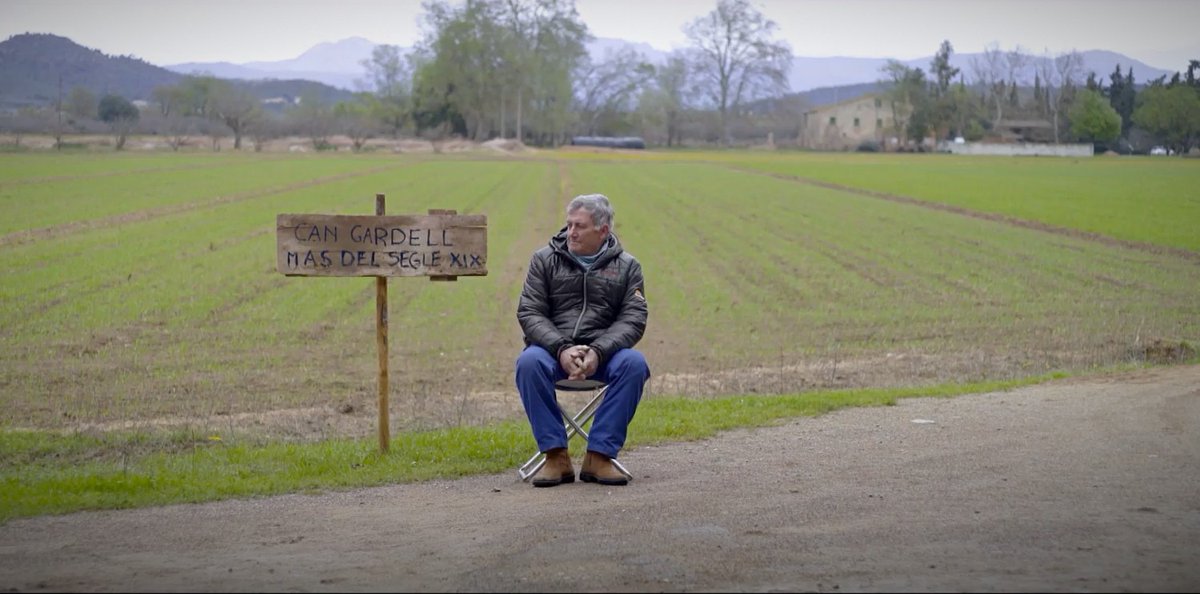 foradcamp's tweet photo. 🐸🎞️📣Palmarès ForadCamp 2022 ‼️

"Can Gardell" de Sílvia Subirós i Florencia Aliberti rep el Premi del Jurat d'enguany. 

Un jurat format per @cloe_cine_fila , @Ruben_Margallo i Federico Delpero. 🧐👉🏻https://t.co/Xvd5S40p8Z https://t.co/ByVDNpHOLO