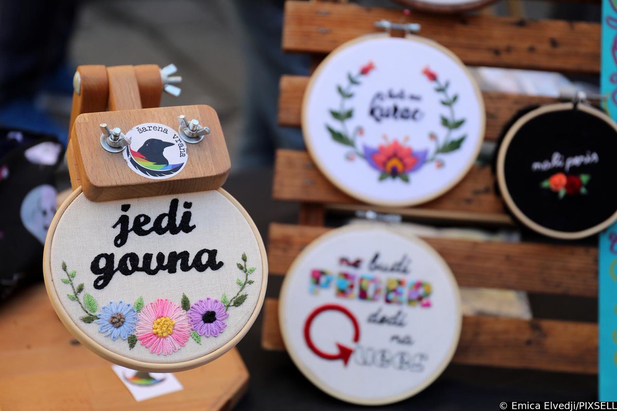 PIXSELL's tweet photo. Kome biste ovo poklonili? 😆
📷 Emica Elveđi/PIXSELL
#poklon #gift #rujan #caosvima #projektilica #bujanrujan #rujan #art #umjetnost https://t.co/5OxmdBbF7R