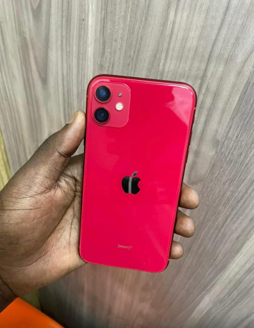 leneonlineshop's tweet photo. Brand new iPhone 11 🍏🍏🍏
128gb at 2.7m
64gb at 2m

New but not boxed
128gb at 2.4m
64gb at 1.9m

Uk used 
64gb 1.67m
128gb at 1.78m

Call or WhatsApp 0773580618 for order and delivery 

#leneelecteonics.    #lene_electronics

#shopwithelvisleneug.   #lene_store https://t.co/ooetpuyA5b