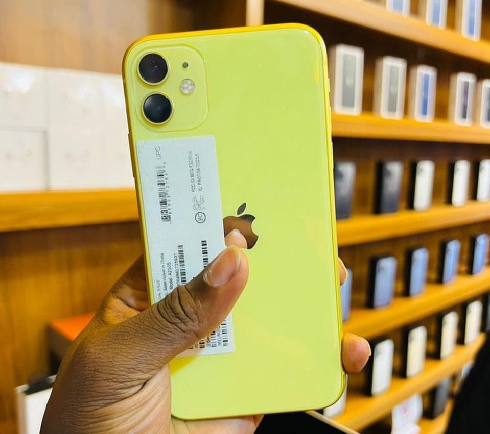 leneonlineshop's tweet photo. Brand new iPhone 11 🍏🍏🍏
128gb at 2.7m
64gb at 2m

New but not boxed
128gb at 2.4m
64gb at 1.9m

Uk used 
64gb 1.67m
128gb at 1.78m

Call or WhatsApp 0773580618 for order and delivery 

#leneelecteonics.    #lene_electronics

#shopwithelvisleneug.   #lene_store https://t.co/ooetpuyA5b