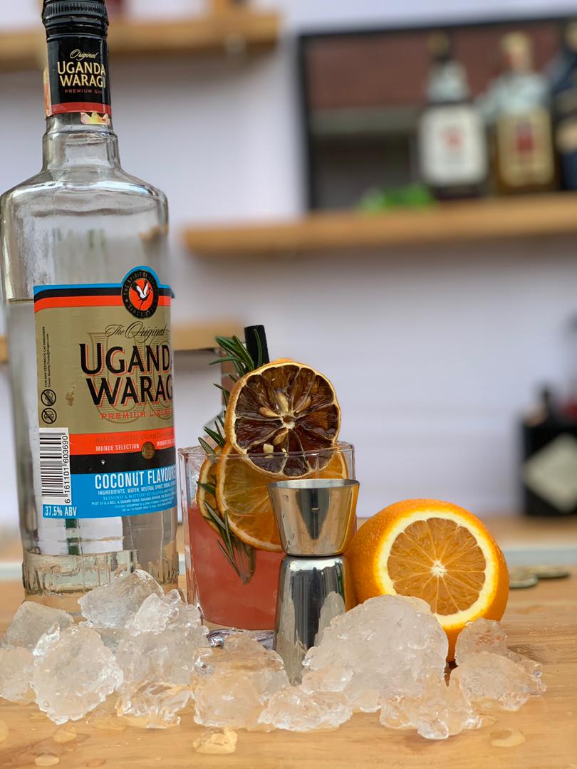 LondonParis44's tweet photo. an explosion of Fresh Citrus to make your @UgandaWaragi cocktails bloom
#mobilebar #eventbar https://t.co/bQF5wXNKUZ
