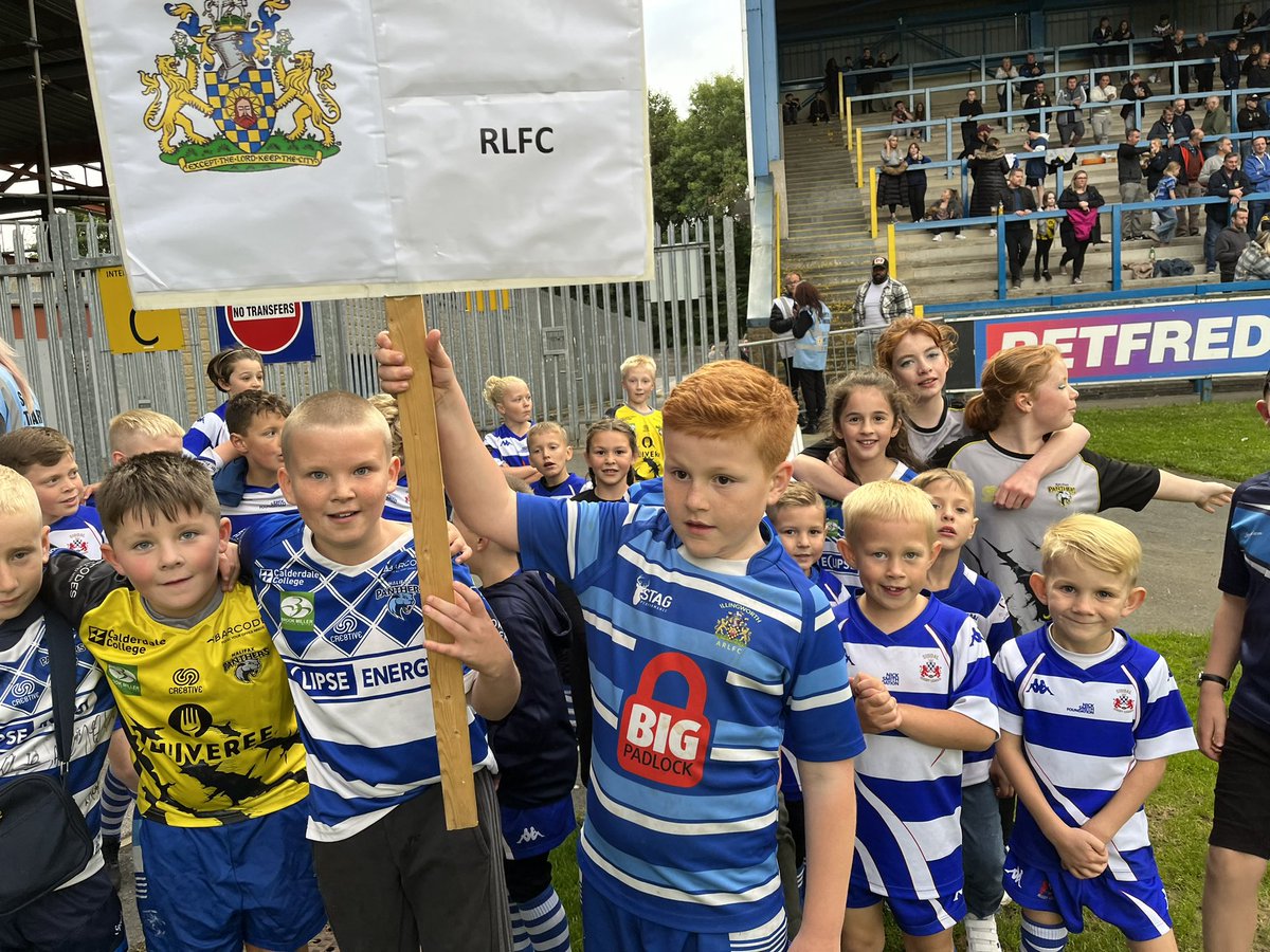 hxpfoundation's tweet photo. Thank you to king cross park, illingworth, siddal arlfc and boothtown terriers for being amazing last night!! #communityengagement #panthersinthecommunity #pantherpack https://t.co/U3QPzDWZlO
