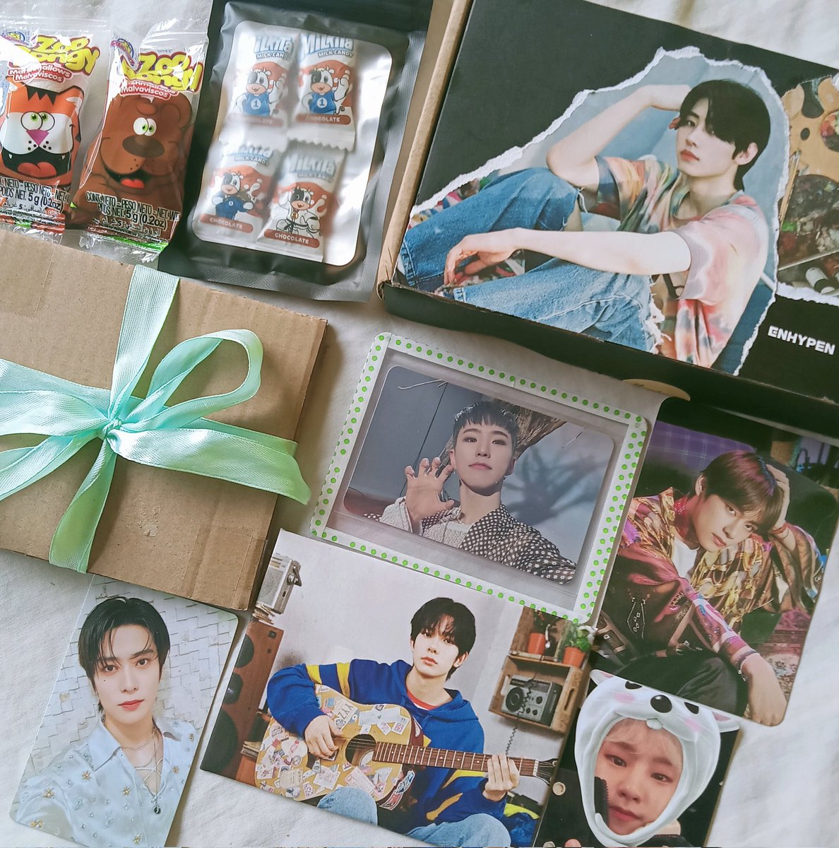 kyhvmin's tweet photo. ♡ #skyhappinessmail | #fromish 

my first hoshi horanghae pc ♡ tysm @lalagyuu_ for letting me adopting him&amp;for packing it well! i enjoyed unboxing it!!i also love ur freebies&amp;packaging,hoshi from svt lang pero yung ibang groups umuwi din🥹 this is 1000/10 !!! till next time🫶🏻 https://t.co/dXFzJbyW9a