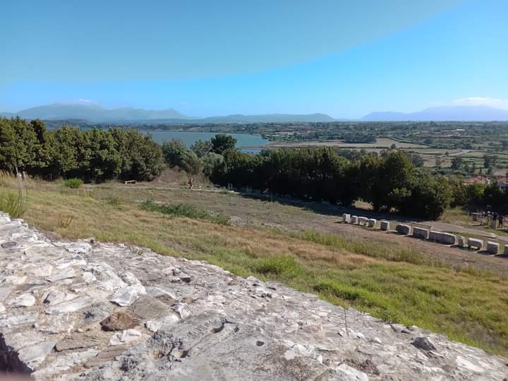 Sarah404BC's tweet photo. 💥#HelleneSchoolTravel first post C-19 Adult Trip💥
#Epirus #Actium #Nikopolis https://t.co/Wr0WdJCB23