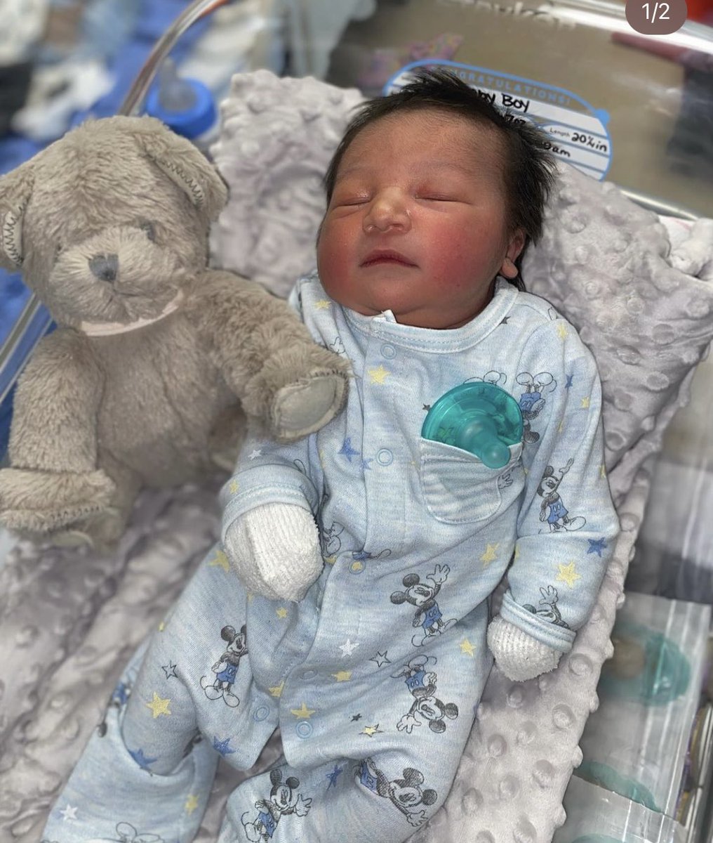 genesisgracee's tweet photo. Major life update.

Jonathan Greyson Jace 💙👶🏻🍼 https://t.co/SPL30WbxK9