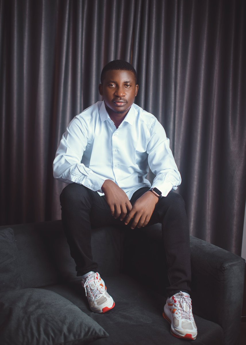 Theoladeledada's tweet image. 3 Decades of God’s faithfulness. Happy birthday to me