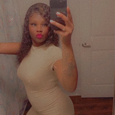 adoreme___'s tweet photo. #NewProfilePic https://t.co/yXrJNcsdOi