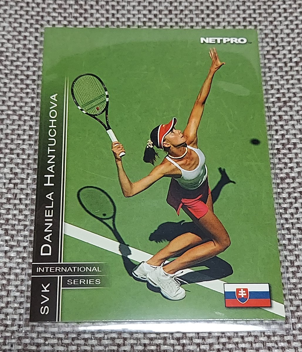 answer2021s's tweet image. ダニエラ・ハンチュコバです🤘
まだテニスカードはカードショップでは見ない頃に下北沢のテニスショップ(リバティクロス)でゲットしました！🐢💨
#NETPRO
#DanielaHantuchova