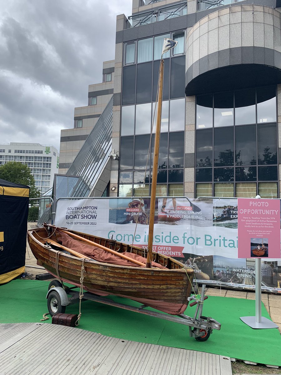 #3GoodThings1. Trip on Red Jet to Southampton to Cowes 2. Made new friends through Legend Owners Association 3 Saw Swallow from the film version for f ‘Swallows and Amazons’ the book that started my love of sailing!