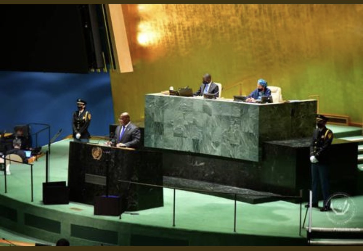 TinaSalama2's tweet photo. 03:30 New-York : Le Président de la République vient d’arriver aux USA 🇺🇸 pour participer à la 77è Assemblée Générale des Nations Unies #UNGA77 qui s’ouvre ce lundi. 
Photo d’archives https://t.co/wPlaYxLaw2