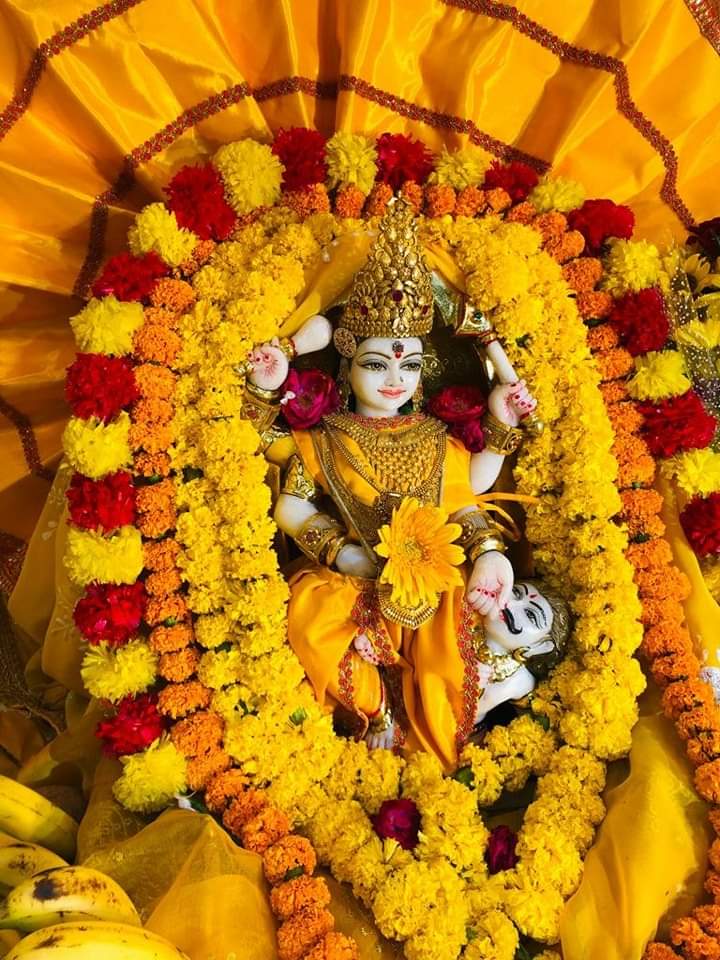 baglamukhipuja's tweet photo. माँ बगलामुखी का हृदय बहुत कोमल है। माँ सदैव अपने भक्तों को सुख, समृद्धि एवं वैभव प्रदान करती हैं। https://t.co/mdl8Gj5hyQ