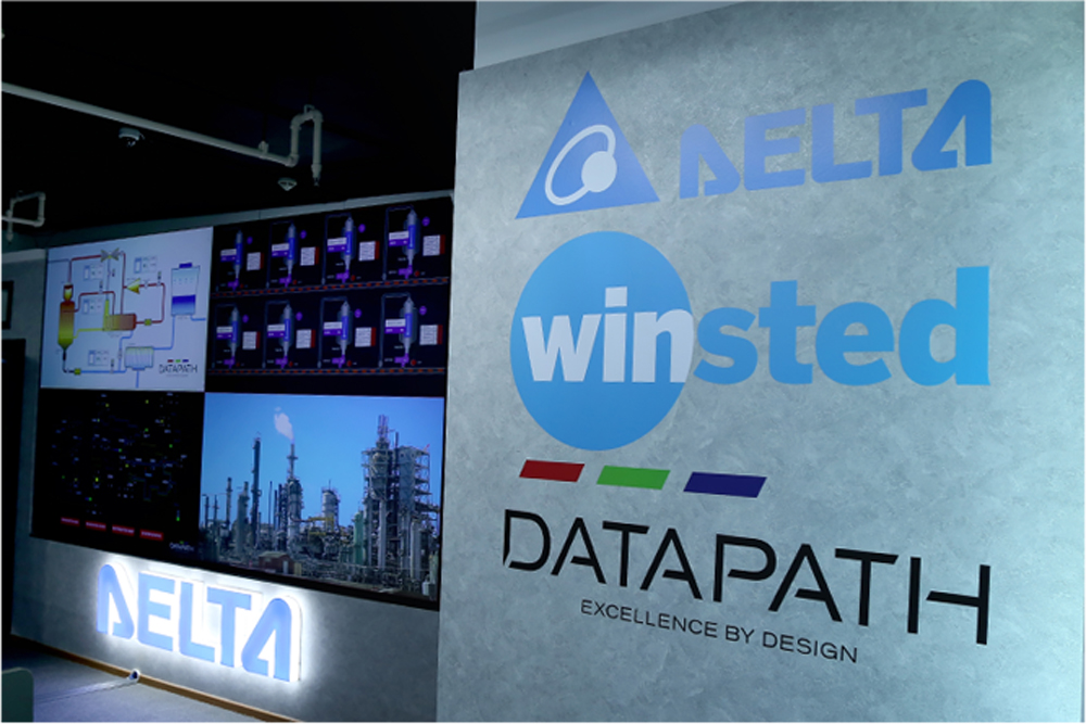 Mindstec's tweet photo. We're proudly partnered with #Winsted, #Datapath & #Delta Displays to provide State of the Art Command & Control Experience Center for the region !
Get in touch with our team for a hands-on experience !
#ExperienceCenter #SOC #NOC https://t.co/05DoXfP4AY
