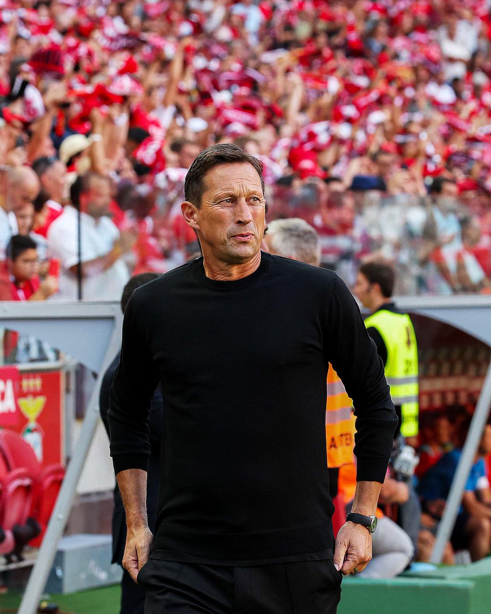 SLBStats's tweet image. Ontem foi mais um dia de 𝗥𝗼𝗴𝗲𝗿𝗕𝗮𝗹𝗹. 

Uma equipa sempre por cima do jogo, sempre a procurar o golo com um futebol muito atraente. 
Agora temos uma paragem e voltamos já dia 1 de outubro para defrontar o Vitória SC.