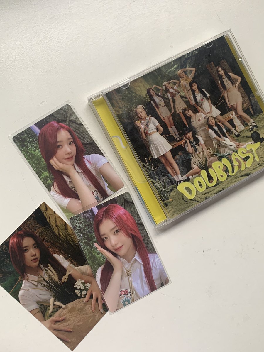 blingsoob's tweet photo. thank u sm @_Desiraee_ for my xiaoting lemon blast jewel case pcs and inclusions !! so sulit and pcs were in good condition 💝 || #nabudolnides #fromblingsoob https://t.co/f5gBXSLIBO