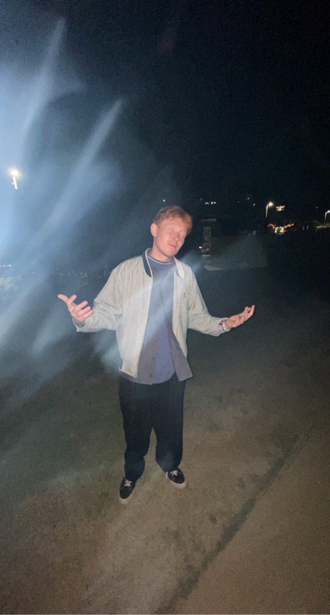 ryanramrez's tweet photo. today was MAD‼️ #PrimaveraSoundLA #kingkrule https://t.co/8cbQp0zMMI