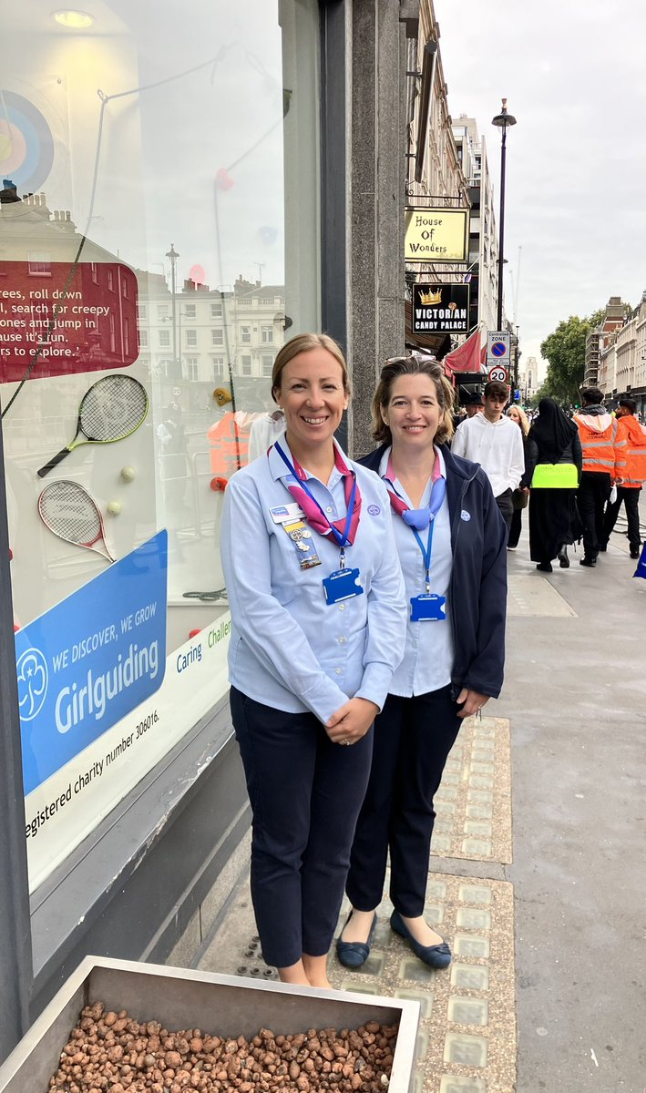 We are here at <a href="/Girlguiding/">Girlguiding</a> HQ to support our volunteers today as they pay tribute to HM the Queen and help members of the public. You can find 600 <a href="/Girlguiding/">Girlguiding</a> volunteers across London today serving the community <a href="/Guiding_LaSER/">Girlguiding London and South East England</a> <a href="/Chief_LaSER/">Chief Commissioners LaSER</a> <a href="/GirlguidingSWE/">Girlguiding SWE</a>