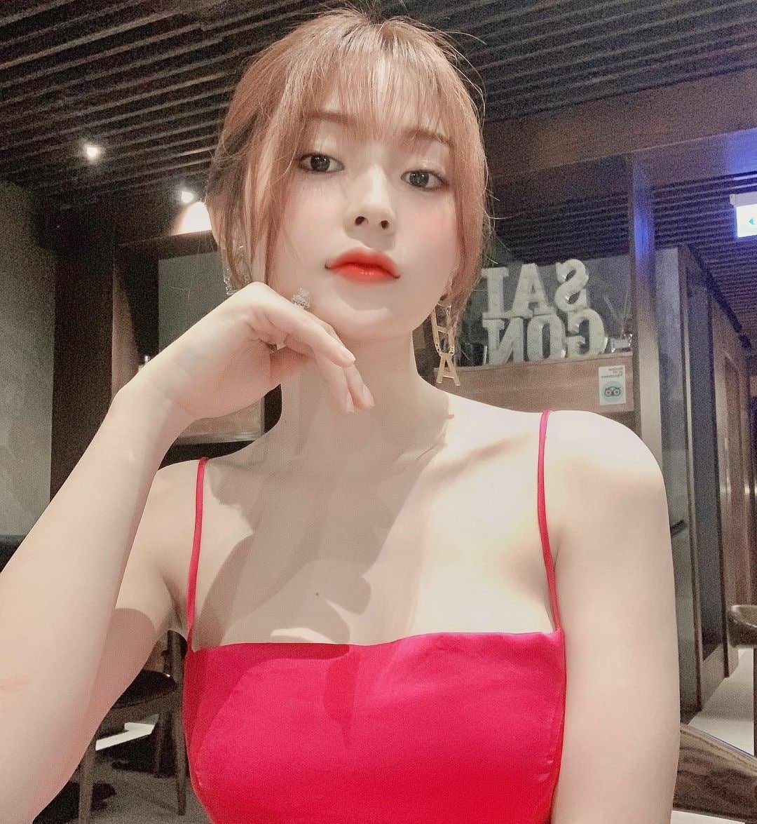 Diem4473's tweet photo. ❤️Mai Hoàng / Mã:Ola 031
Địa chỉ:Hà Nội
Yêu cầu:Hội viên vip 3
Sn 1999 cao 1m59 nặng 48kg
❤️ Xinh gái,da trắng,dễ thương,dáng s...
E là thành viên mới gia nhập cộng đồng Olaclub .Ae nhanh tay đăng ký để lên lịch hẹn với e nhé
Lh tele:: https://t.co/zyZ1C746hF https://t.co/ya20ExtxyR