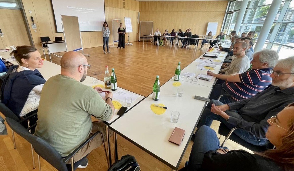 Catexterior's tweet photo. Aquest cap de setmana hem participat a la 14a trobada de casals catalans d'Europa. Molt agraïts a @CatalansKoeln per acollir a la vintena de casals i organitzacions que ens hem aplegat durant els 3 dies!

👉https://t.co/S2Xi8dL1YV

#SomCatalunya https://t.co/iOpz0VlFO4