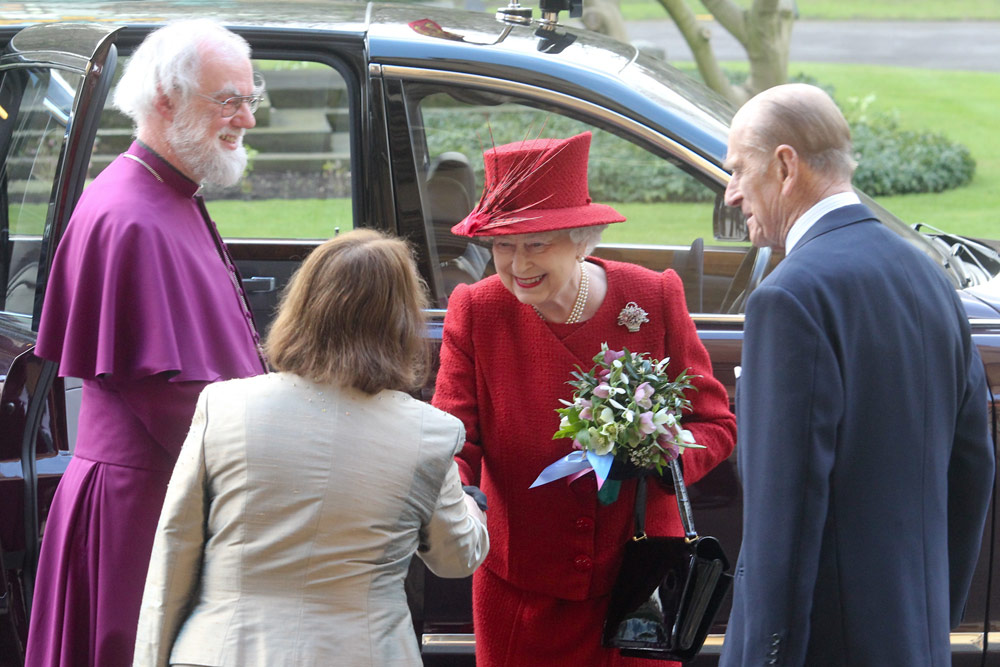 Livng_Church's tweet photo. Much has been written about Queen Elizabeth II since her death, but little about her Anglican faith. Rowan Williams reflects upon her Christian faithfulness.
https://t.co/gMluA7rzuq https://t.co/Et3Wl2OW0d