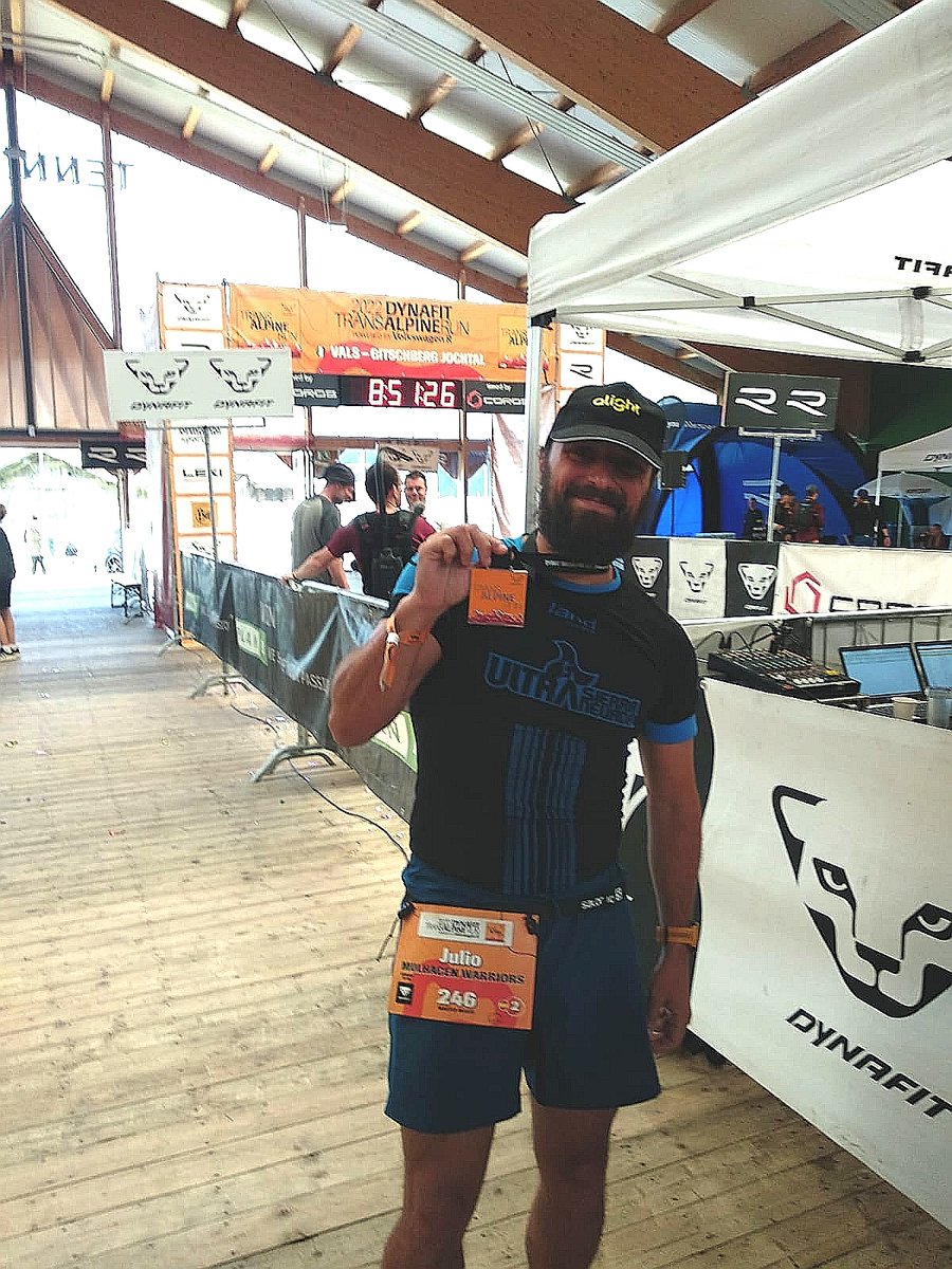AlightSolutions's tweet photo. Bravo à notre collègue Julio Moreno, qui est venu à bout de la Transalpine Run il y a quelques jours ! Au total, pas moins 8 jours de course et 268km parcourus durant lesquels il a porté fièrement les couleurs d'Alight. https://t.co/CRUG7jvZcJ #BeAlight #TransalpineRun #RH #SIRH https://t.co/TWxAFheVrg