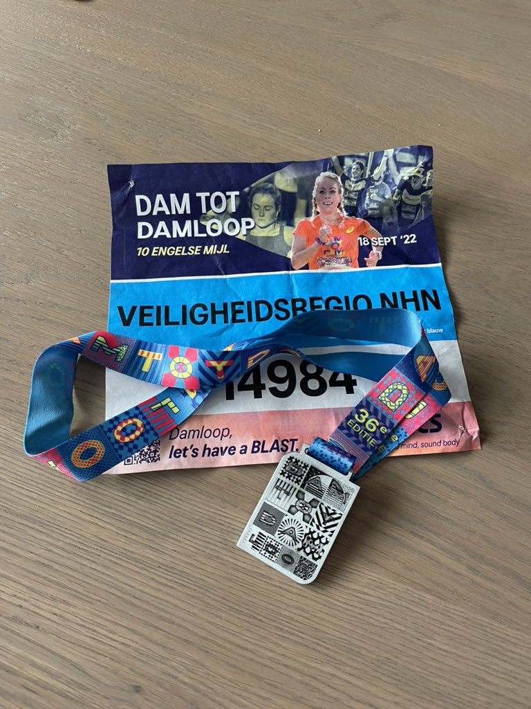 HNederstigt's tweet photo. Na 3 “Corona-jaren” mochten we eindelijk weer met collega’s de Damloop “ervaren”.
@veiligheidsregionhn @damtotdamloop @lechampionevents https://t.co/zEldvEqnyb