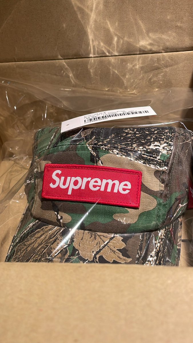 先日吹っ飛ばされたハットの後釜に🧢
ありがとうございます！近所の小学生は私が👨‍🦲だから毎日帽子だと思っていたみたい👺

小学生よ！！まだ私の毛根は生きている！！多分、、

<a href="/tenbaianiki/">転売アニキ【Reapsオーナー】</a> 
<a href="/SwiftPremeJP/">SwiftPremeJP 🇯🇵</a>