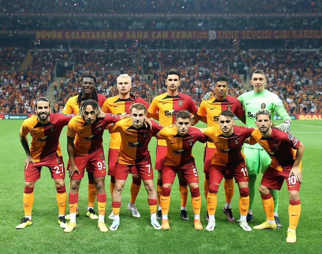 Mrtrn_gsry's tweet photo. Günaydın büyük Galatasaray Ailesi
Cumhuriyetimizin 100.yılında şampiyonluk Galatasaray'a yakışır.😉🐯💪💛💗🌟🌟🌟🌟🔥🔥🔥♂
#GalatasaraySK #Hedef23 #UEFA2000🏆 #Günaydın #iyihaftalar https://t.co/NYYd5HkE7L