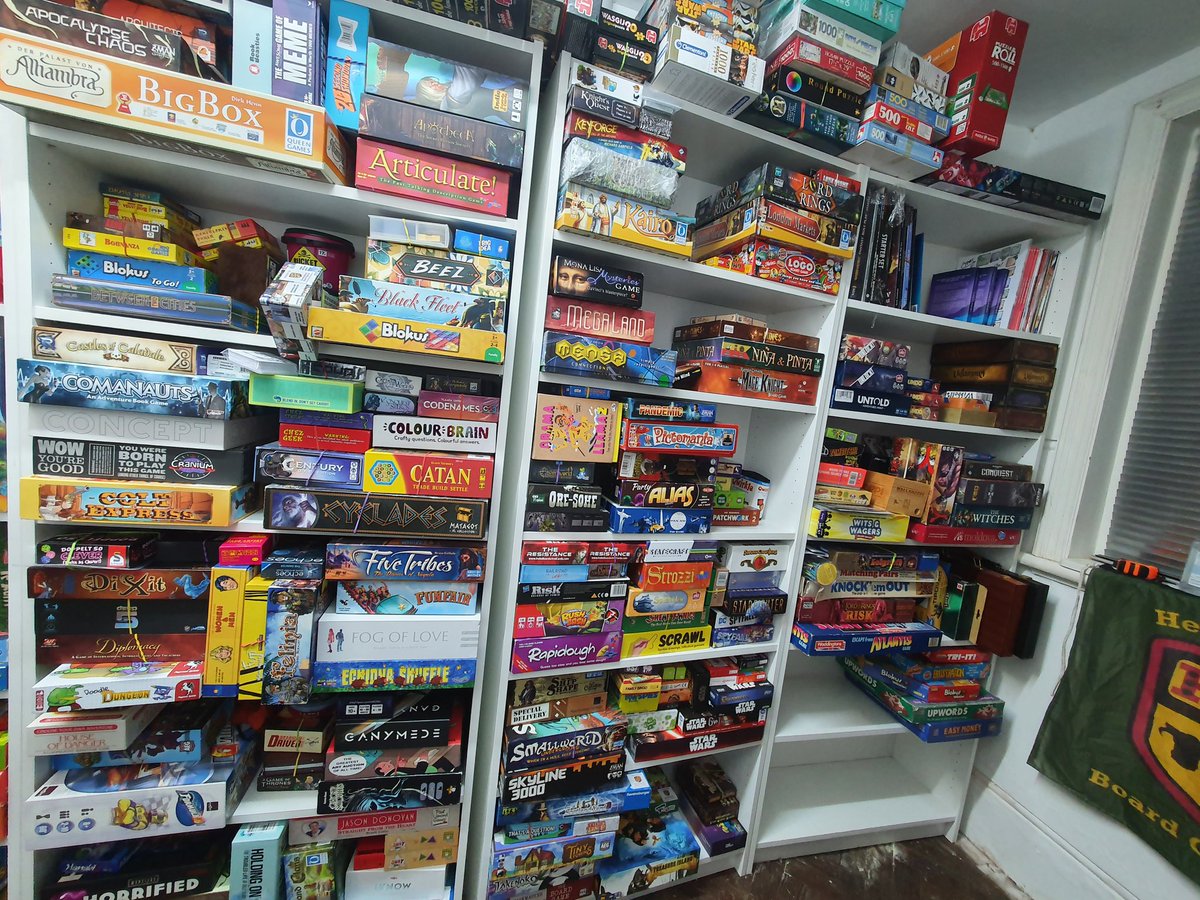 HerefordBgamers's tweet photo. Free community games library. #HBCommunityLibrary. 450 games, 50 jigsaws, giant games, rpgs and tables/chairs. A happy covid accident- lending into lock down homes. https://t.co/CUmCFinKP9 #boardgames #cardgames #hereford #gamesLibrary #positivehereford https://t.co/MTVjdtG58c