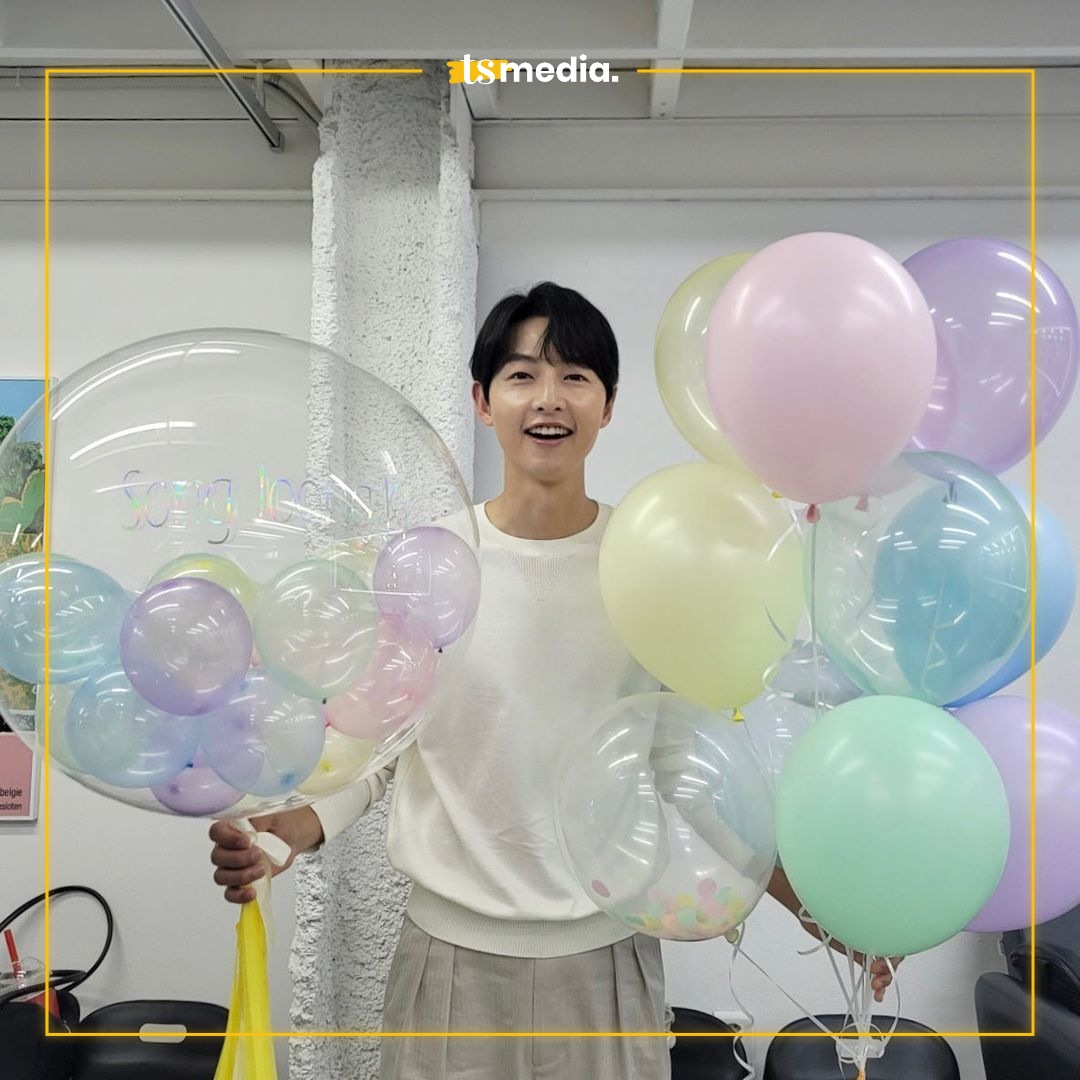 TSMedia_id's tweet photo. Aktor asal Korea Selatan, Song Joong Ki berulang tahun hari ini, 19 September.
Ucapan apa nih yang ingin kamu berikan? Dan drama atau film #SongJoongKi apa yang jadi favorit kamu, Teman Setia?
๐ธ: hi_songjoongki/IG
#TSMedia #TSUpdate #TSNews #TSTemanSetia #HappyJoongKiDay https://t.co/5PhjTdDXH1