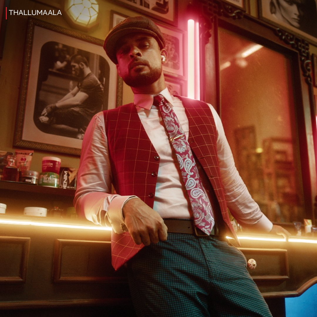 NetflixIndia's tweet photo. Tovino Thomas Shelby 👌 https://t.co/LdXJvhQHIn