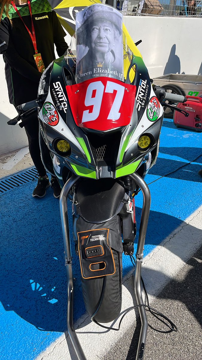 KippaxUK's tweet photo. Congratulations to ADSS97 on finishing the 2022 @Boldor_moto, proudly supported by @Kippaxuk using Thermal Technology tyre warmers. They finished in 22nd position overall and 12th in category
#kippax #ADSS97 #thermaltechnology #eclipsetherest #heattherace #boldor #EWC #kawasaki https://t.co/7xSbkabdU3