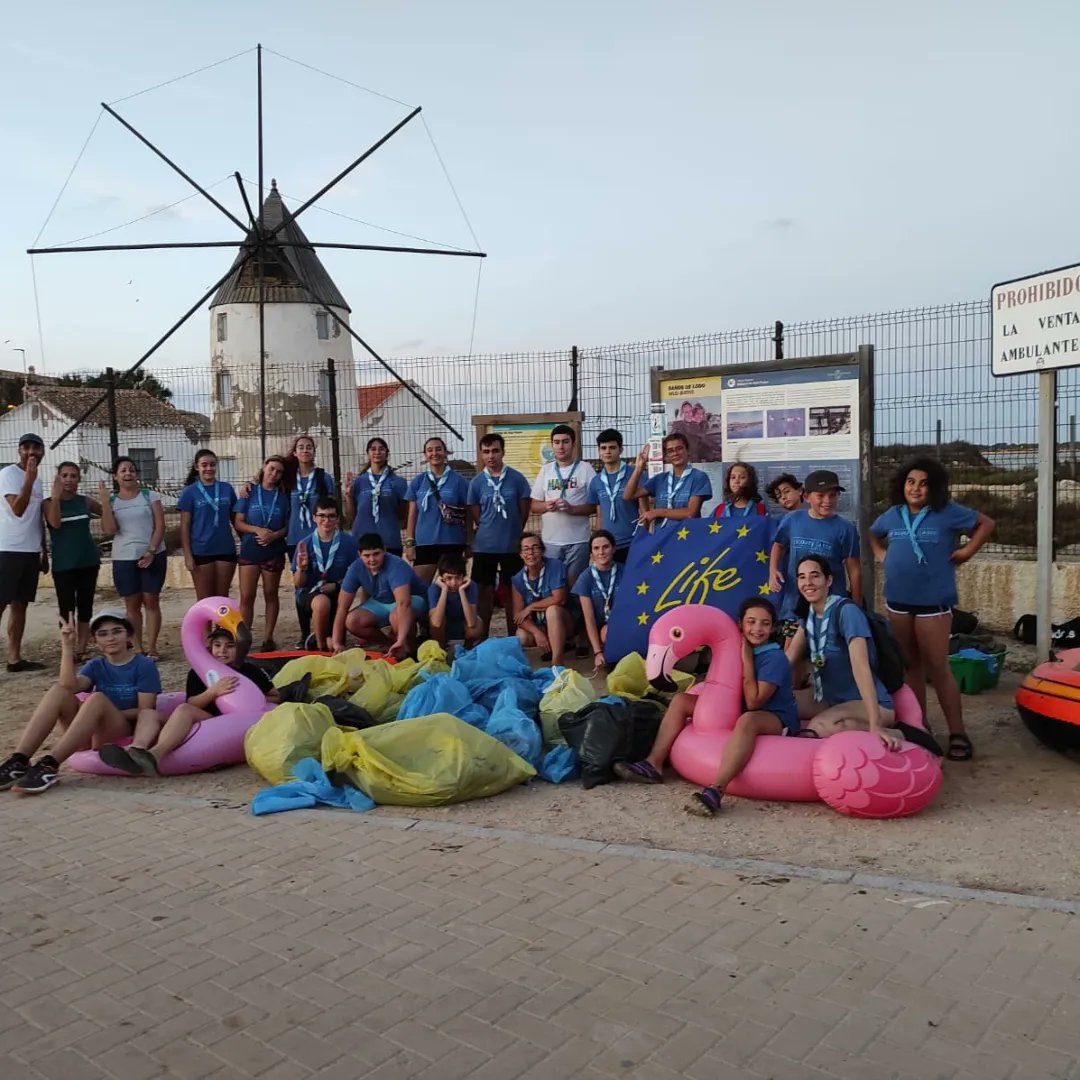 LSalinas184's tweet photo. El sábado 17 de septiembre, con motivo del Día Internacional de la Limpieza de Playas, @asociacionanse y Pinatar Natura organizaron una recogida de residuos de la charca de los #bañosdelodo  y el #paseodelamota en el marco del proyecto #lifesalinas184 https://t.co/HCsWjRPlqr