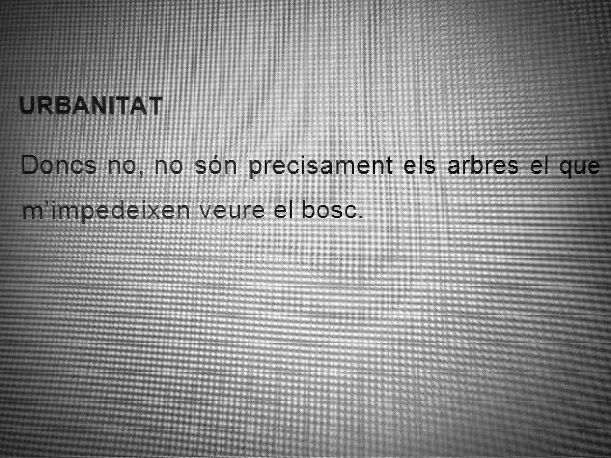 Litus90's tweet photo. #microrelats #microcontes #escriure #escriureencatalà #uncontecadadia #dia915 #urbanitat #alaciutat #veureelbosc https://t.co/8pmZg53T01
