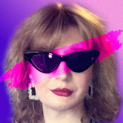 MarlenaCrystal's tweet photo. It‘s about time, that I update some of my dead social media accounts!
#newpfp #updating #updatingmytwitter https://t.co/wtcjGlIHjz