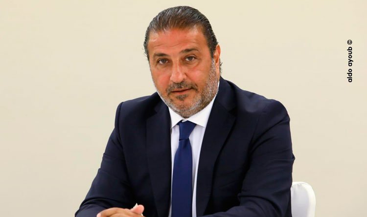 سعد: "التيار" يغطي "الحزب على العميانة" والدولة لا تدار بـ3 رؤوس
cutt.ly/hVaVF91
<a href="/Drfadisaad/">FADI SAAD</a>