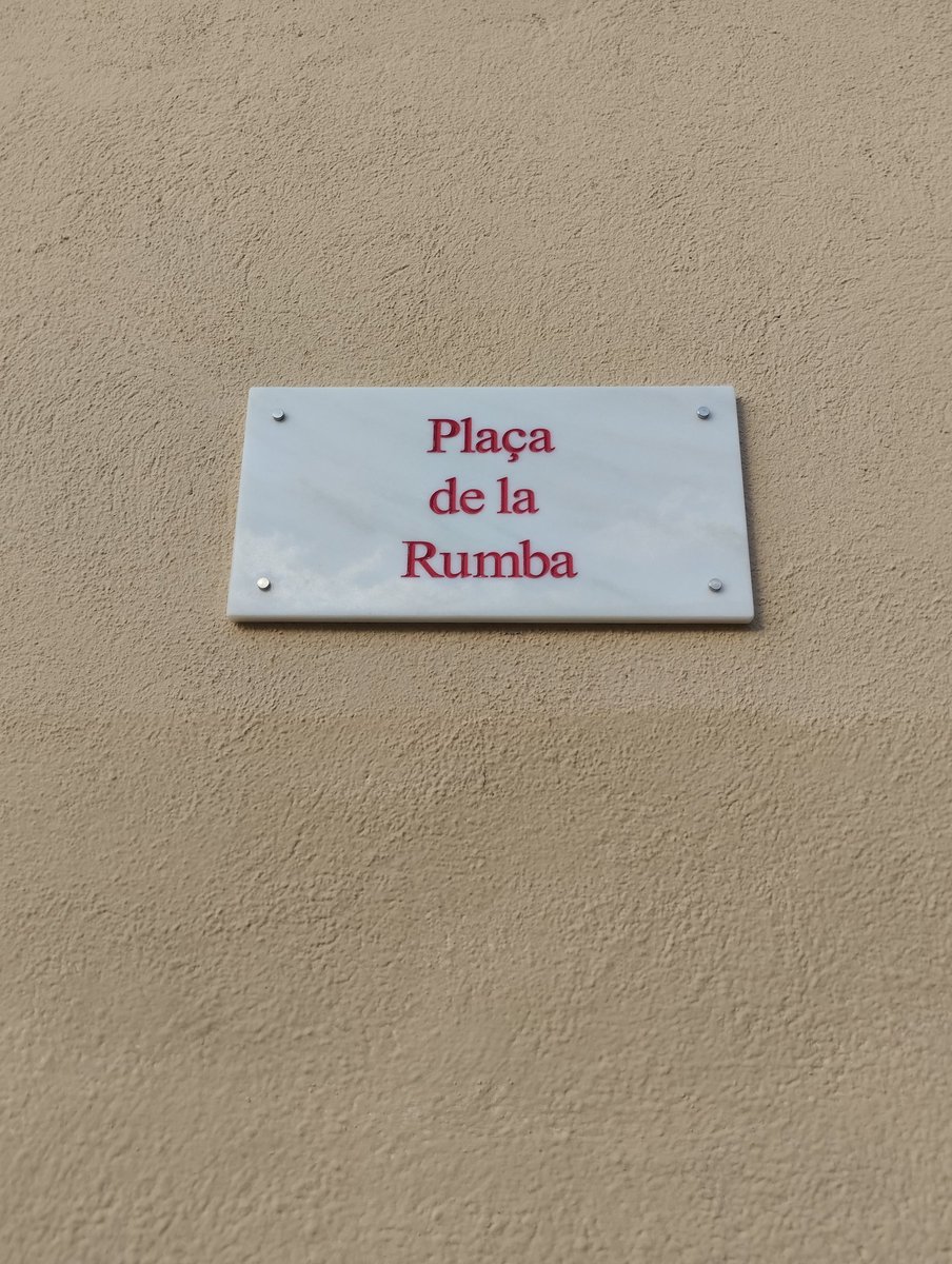 VermutRumbero's tweet photo. GRACIES TARRAGONA!
Estem encara emocionats per aquesta ultima edició del nostre estimat @VermutRumbero

En primer lloc al @TGNAjuntament @TGNcultura i Albert Sola, per que entre tots hem fet possible que tinguem, 
La Plaça de La Rumba!😍 https://t.co/laPcDF367y