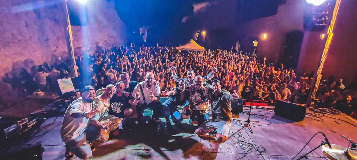 VermutRumbero's tweet photo. A Mediaframe Producciones
Y Equipas-so
Per que soni be i funcioni tot!

A els @gegantsvellstgn
Per la currada i estar sempre al nostre costat desde la 1a edició

A tots els grups Retales
@verguenzaajenaa @MarcDantuvi i Son del Sur que van ficar la plaça a reventar, GRACIES! https://t.co/t9brp8ZVYw