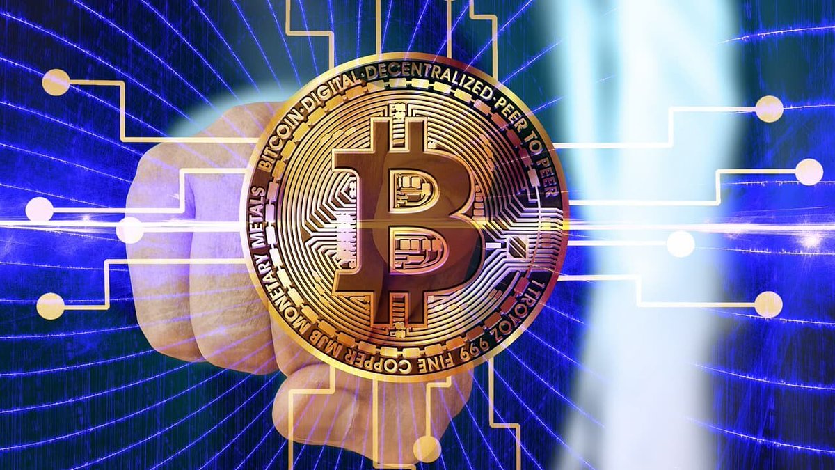 Pourquoi le bitcoin et l'ether plongent ce lundi
l.bfmtv.com/QoG