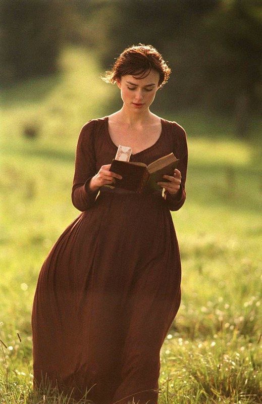 xiaobudians's tweet photo. pride and prejudice 2005

➊ เป็นหนังพรีเรียดย้อนยุค ของช่วงศตวรรษที่18 ของปท.อังกฤษ -เป็นเรื่องราวค.รักของพี่น้องตระกูลเบนเน็ต:นางเอก-อลิซาเบท(น้องคนที่2)มีค.คิดระหว่างความหัวโบราณและหัวสมัยใหม่,ฉลาด. พระเอก-ดาร์ซี่ เป็นคนปากร้ายดูหยิ่งแต่จริงๆเป็นคนอบอุ่น🧿⛓
#หนังรักโรแมนติก https://t.co/L3em9m7QZO