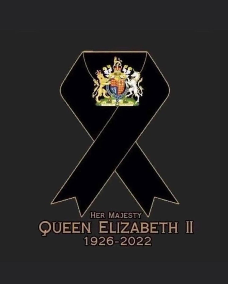 Lee_Hop_Lee's tweet photo. Rest in Eternal Peace Ma’am. HM Queen Elizabeth II 🙏🏻🕊️💐   Thank you for your dedicated service to us all. Sending love and support to all members of your family today. God Save The King #RestInPeace #QueenElizabethII #GodSaveTheKing #ThankYou https://t.co/KR5pLPkWUC