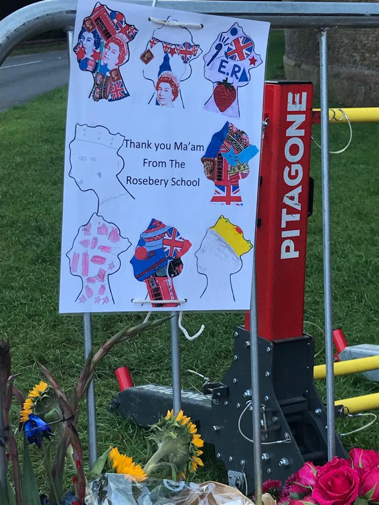 The Rosebery school pays it's own tribute to the dedication and devotion The Queen showed to the world not just our country. A selfless amazing role model.