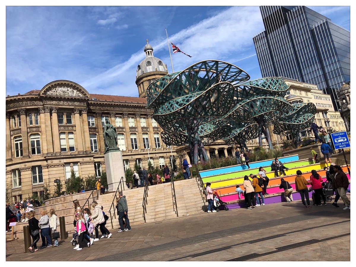 NewUnion_org's tweet photo. π³| Absolutely chuffed to catch @Poli_Nations before the exhibition ended, as you may or may not know we love #TacticalUrbanism via our #RethinkRePlace work and this was it in its finest form.
Itβs a shame city centres canβt actually look like this all the time. https://t.co/xA77Qq0SBY