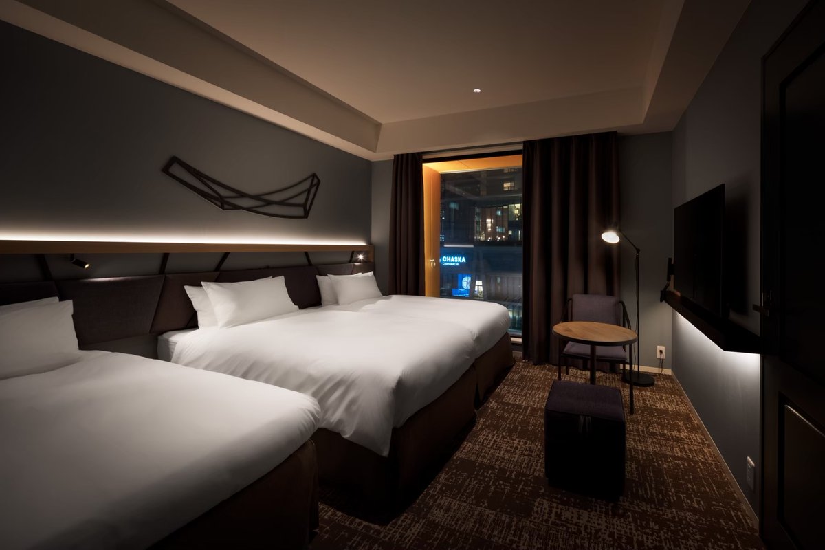 NESTHOTELjp's tweet photo. ネストホテル大阪梅田をご紹介です💁‍♀️
大阪の街を探索するための、心落ち着く拠点。

梅田駅から徒歩7分
大阪駅から徒歩12分
大阪国際空港まで電車で29分

#ネストホテル大阪梅田
https://t.co/534wkHaRSw

#企業公式秋のフォロー祭り 
#企業公式相互フォロー https://t.co/I5r7pWaKrd